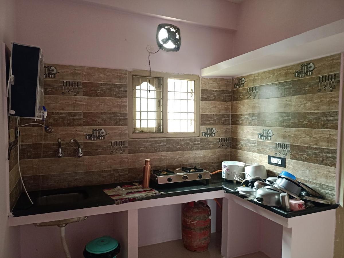 Sri Govinda Nilayam Home Stay 1 Visákhapatnam Kültér fotó